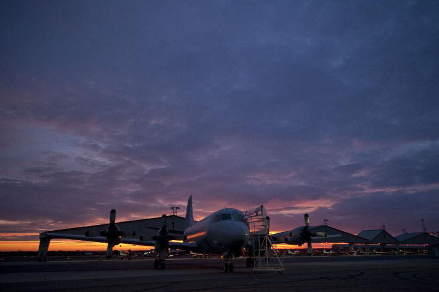 Search for missing MH370 resumed due to weather improvement