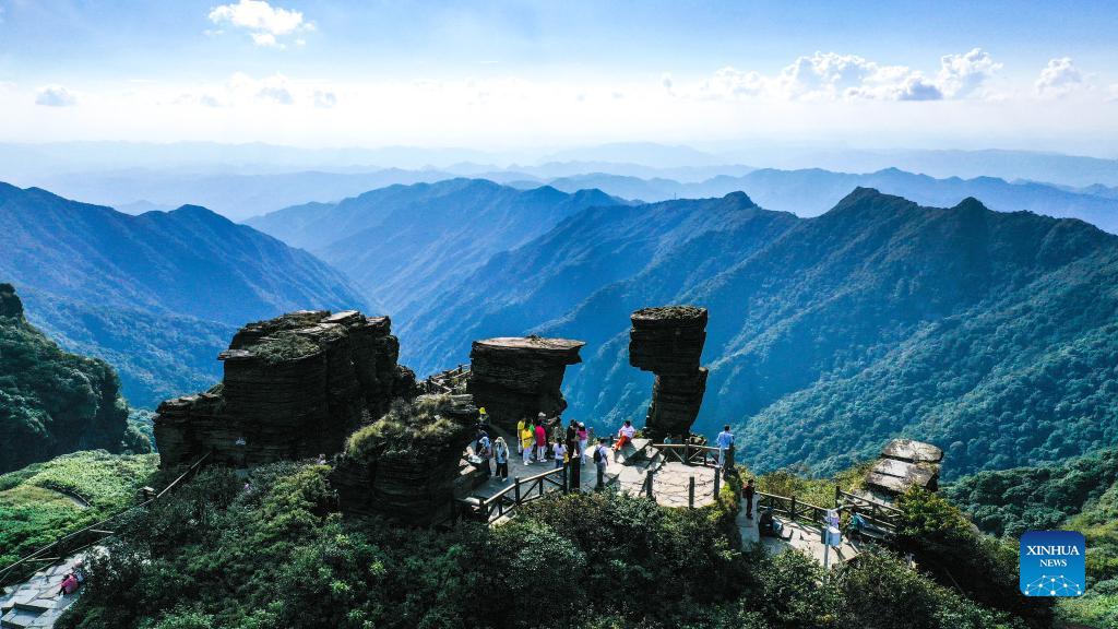 Scenery of Mount Fanjing in Tongren, Guizhou