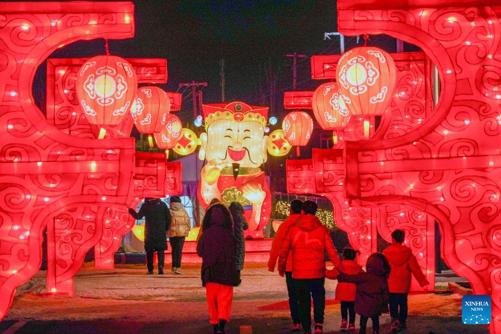 Various events held across China to celebrate upcoming Lantern Festival ...