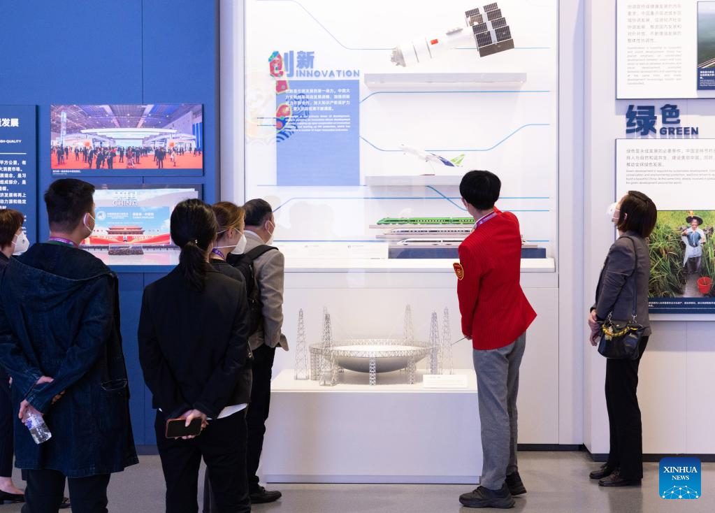 People visit Culture Exhibition Hall at 5th CIIE