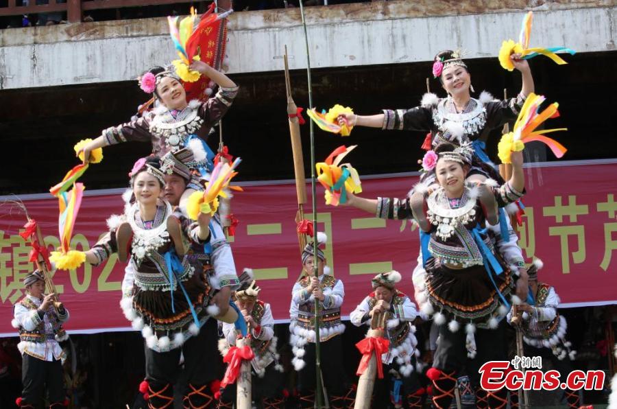 Various fork activities held to celebrate Dragon Head Raising Day