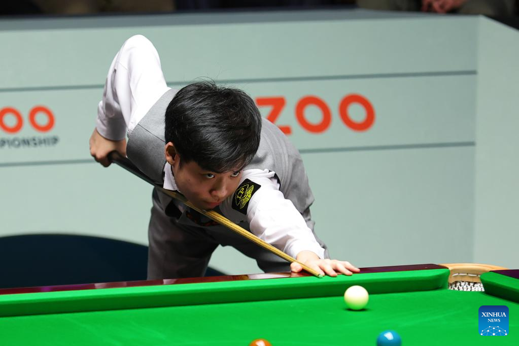 In pics: semifinal of World Snooker Championship