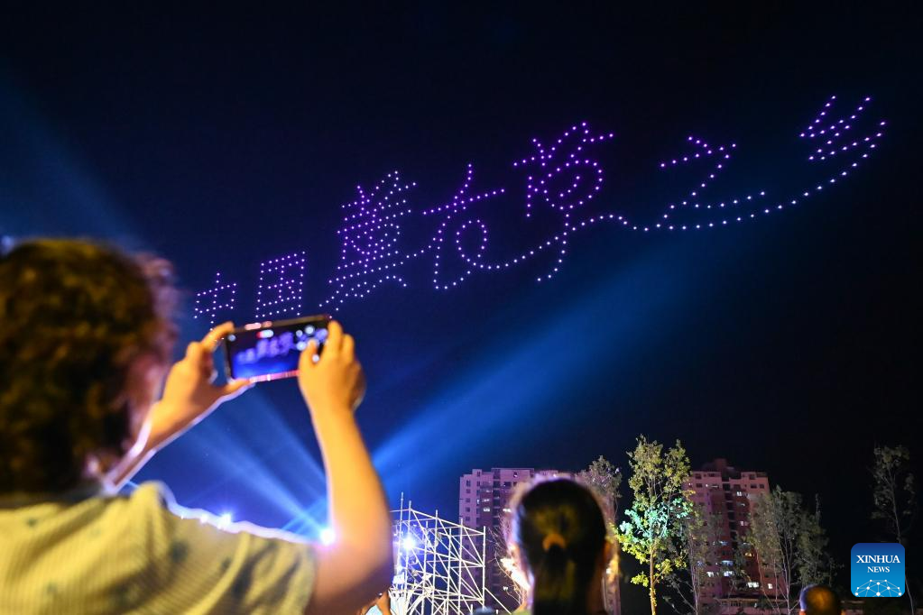 Int'l lavender tourism festival kicks off in Xinjiang