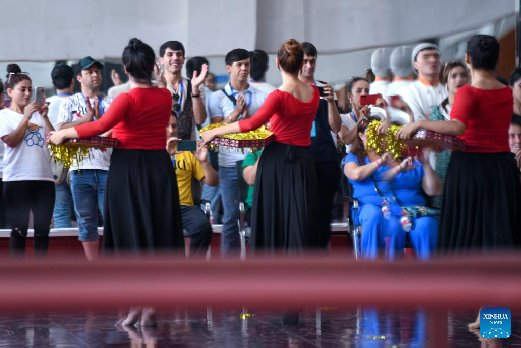 Communication activity featuring music and dance held in Xinjiang