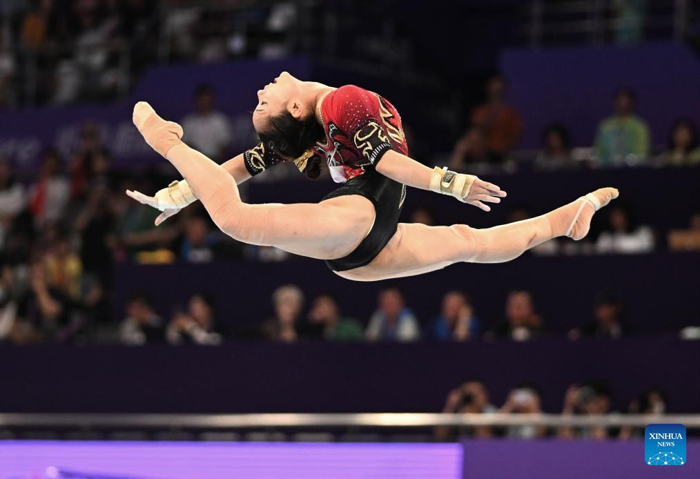 In pics: women's rhythmic gymnastics clubs finals at SEA Games - Xinhua