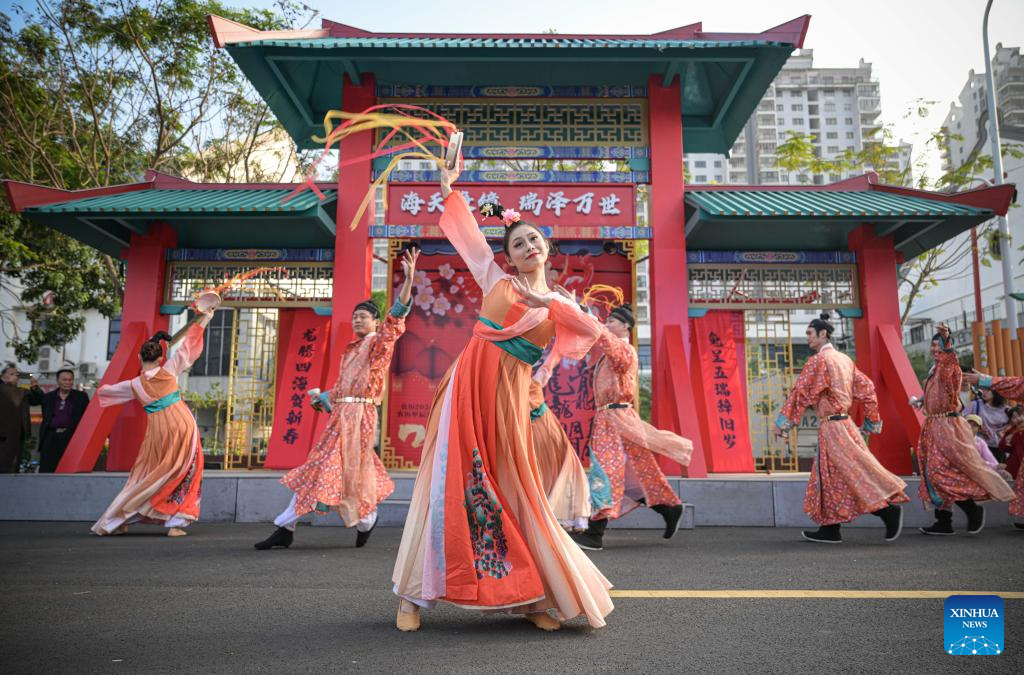 People across China enjoy festive events to celebrate Chinese Lunar New Year