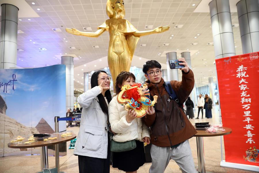 Why Middle East becomes popular holiday choices for Chinese tourists?