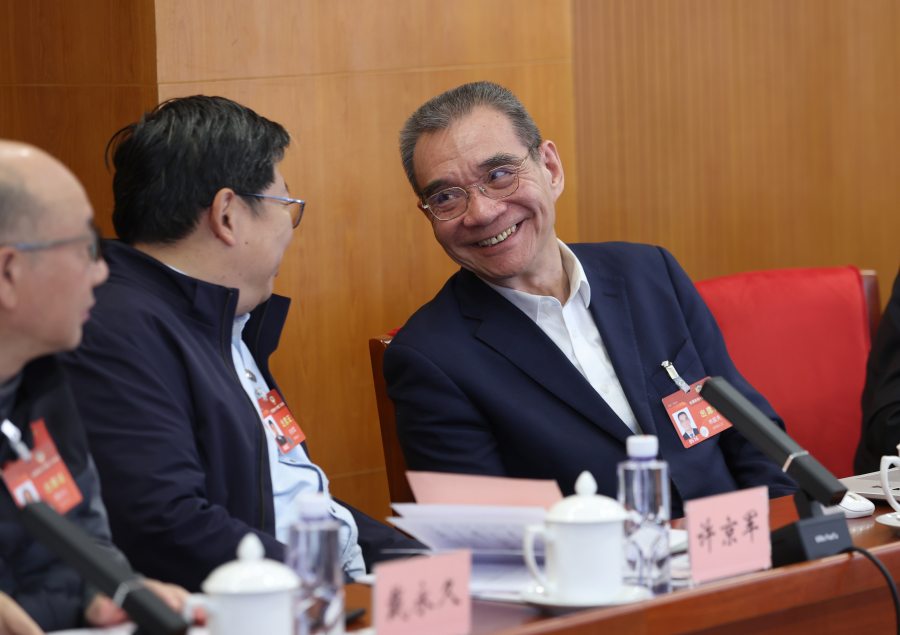 CPPCC members hold discussions on Govt Work Report
