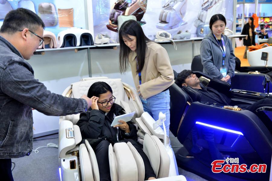 Chinese enterprises keen to expand int'l market: Trade council