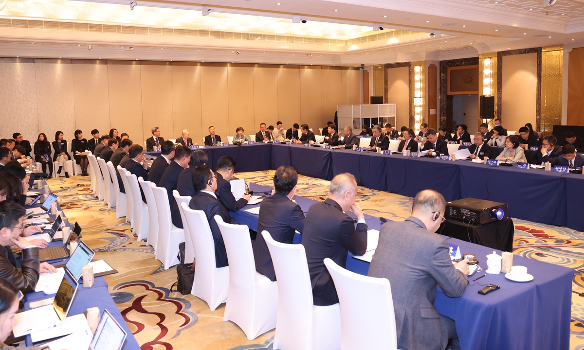 Delegations from South Korean and Chinese enterprises attend a meeting on March 19, 2024 Photo: Courtesy of CICPMC