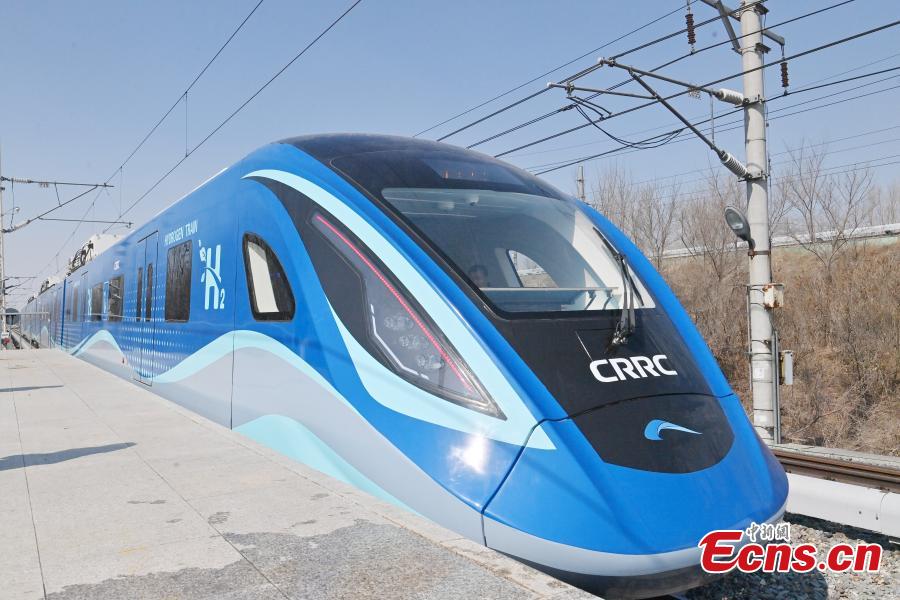 China's first self-developed hydrogen-powered urban train completes test run