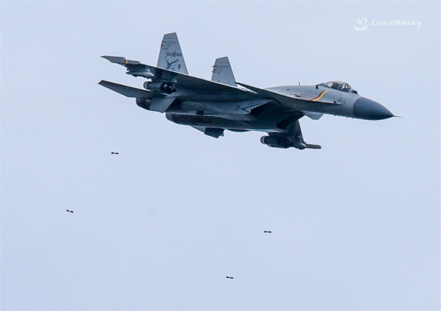 J-15 fighter jet drops bombs