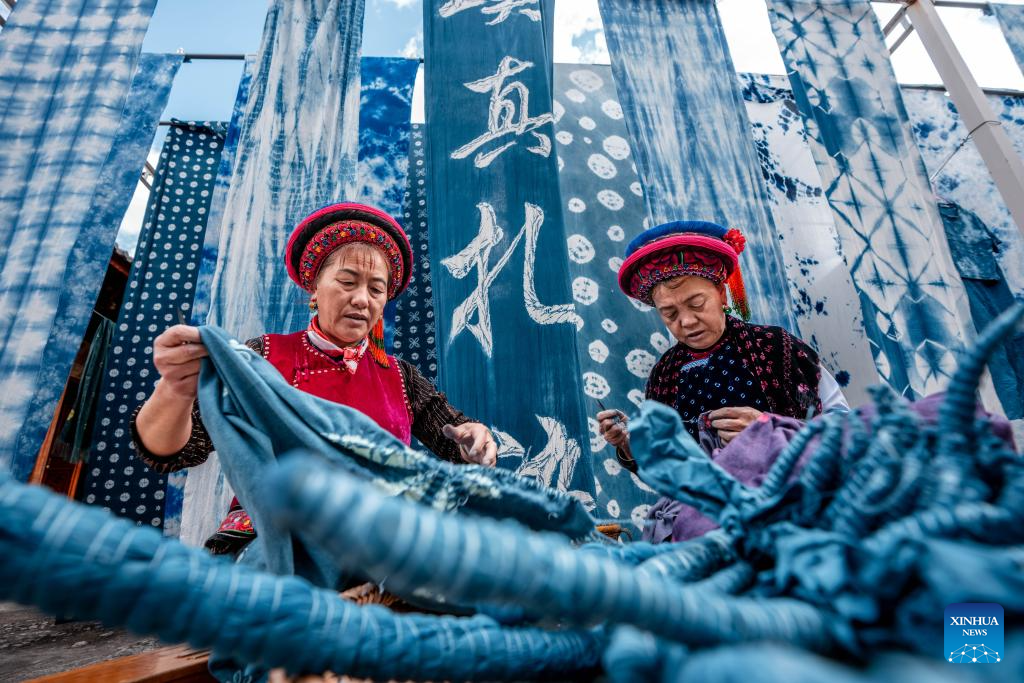 Zhoucheng Village, hometown of tie-dye technique of Bai ethnic group in China's Yunnan