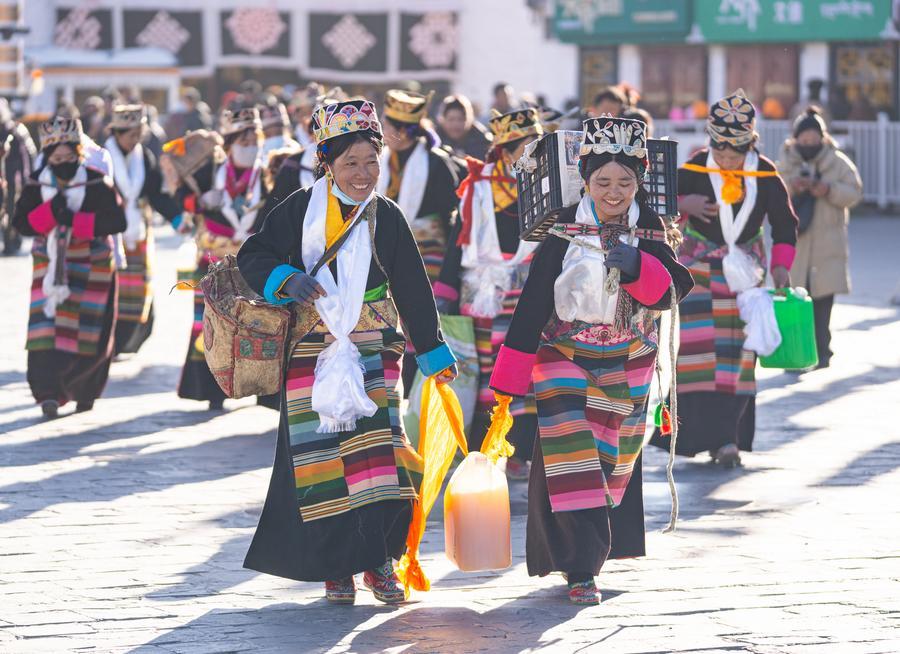 Xizang celebrates annual Fairy's Day