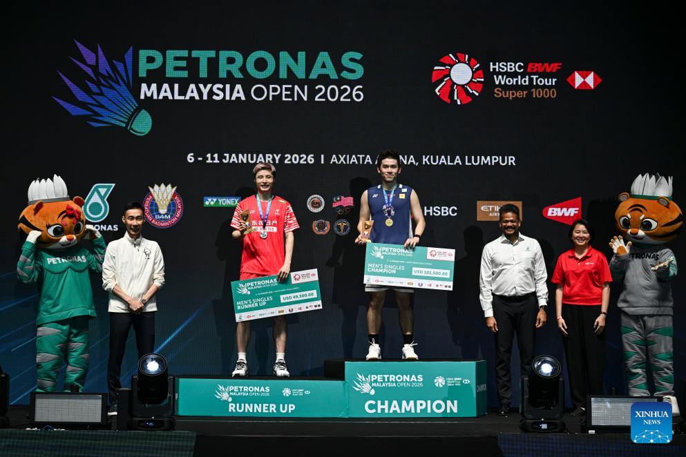 World No. 1 Shi out with injury as Thailand's Vitidsarn crowned at Malaysia Open