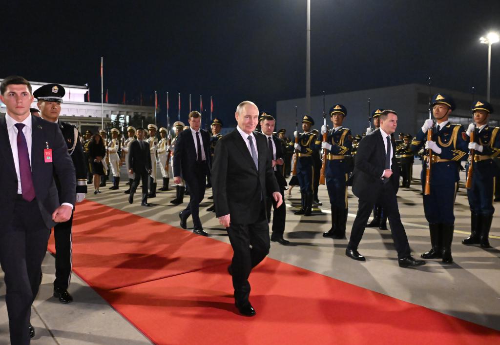 Putin wraps up China visit, leaves Beijing
