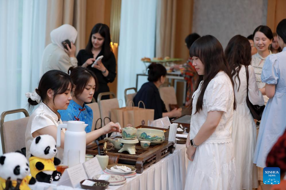 Chinese tea culture event held in Uzbekistan