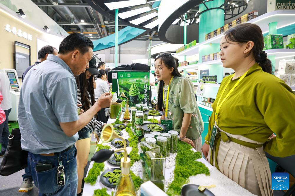 8th China Int'l Tea Expo kicks off in Hangzhou