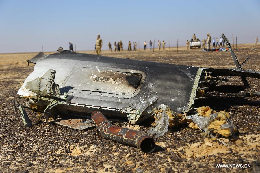 Russian Aircraft Disintegrates in Midair before Crash over Egypt's Sinai