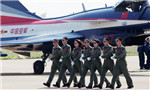 Female pilots endure hardship to serve in China's air force