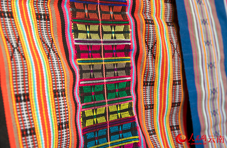 Wa brocade injects vitality into tourism in SW China's Yunnan