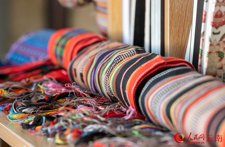 Wa brocade injects vitality into tourism in SW China's Yunnan