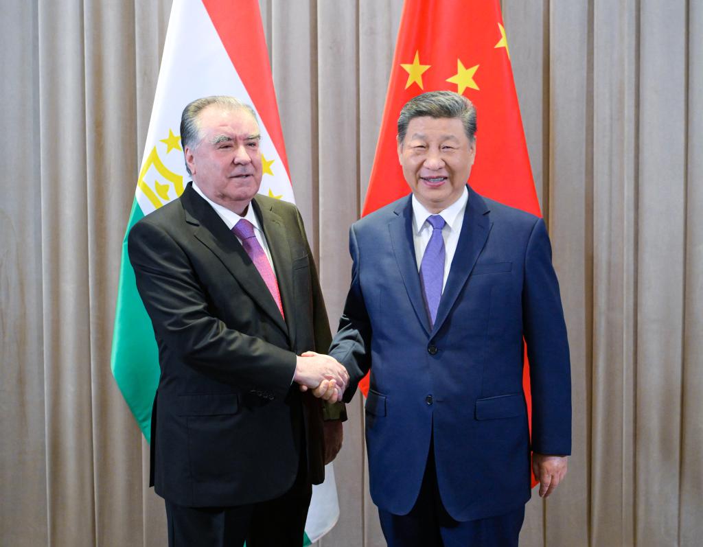 Xi calls on China, Tajikistan to expand scale of bilateral trade, investment