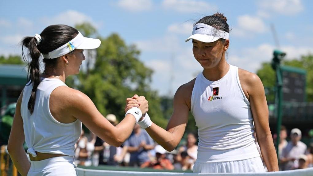 Highlights of women's singles 1st round matches at Wimbledon