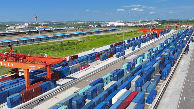 China's largest land port handles 30,000 China-Europe freight train trips since 2013