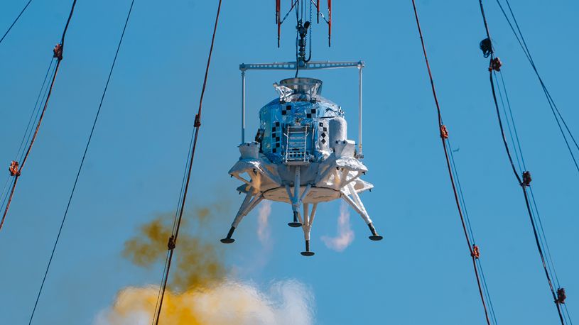 China completes its first manned lunar lander landing, takeoff test
