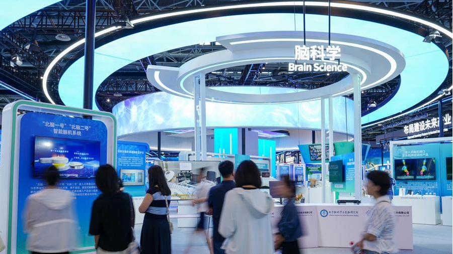 China aims to achieve breakthroughs in brain-computer interface technology by 2027