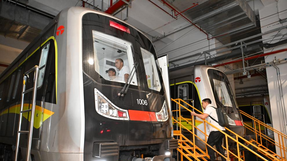 Light-rail driver training session for Kazakh trainees held in Tianjin