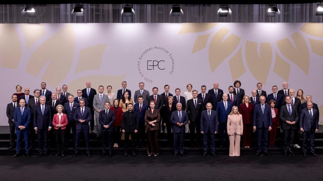 EPC summit highlights divisions over Ukraine's EU membership