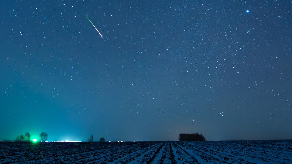 Leonid meteor shower seen in China's Heilongjiang