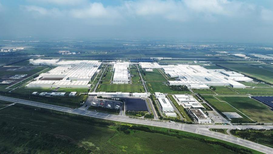 BMW begins trial production of Neue Klasse vehicles in China
