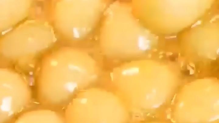 Trending in China | Intangible heritage delicacy: glutinous rice balls