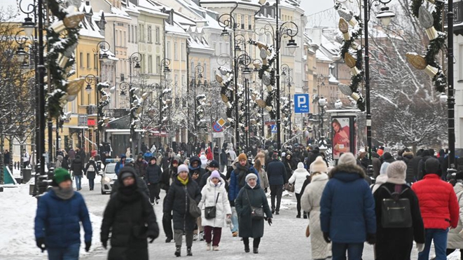U.S. embassy cuts ties with Polish official over Trump insults