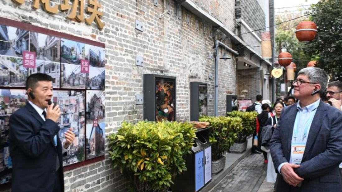 Delegates attending APEC Senior Officials' Meeting, related sessions visit Guangzhou