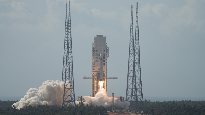 China conducts low-altitude flight test for Long March-10 rocket