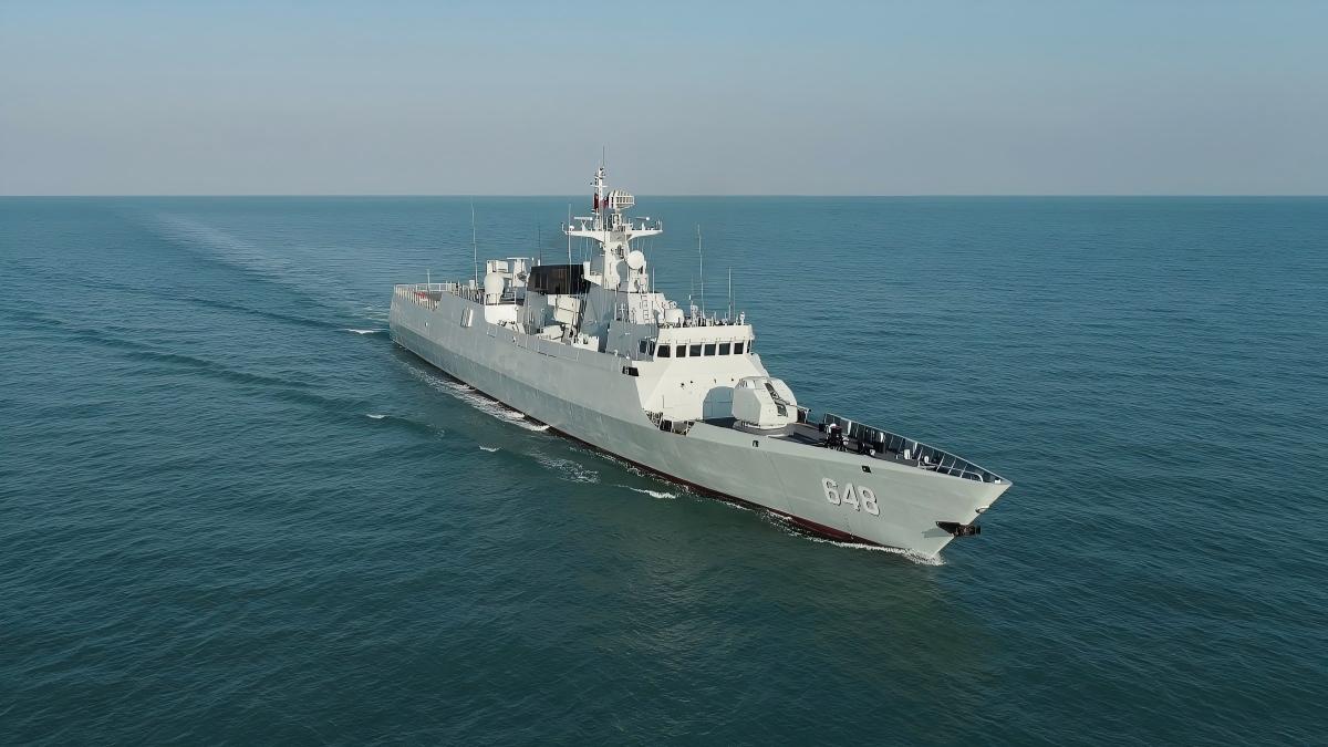 Guided-missile corvette Hanzhong in maritime training