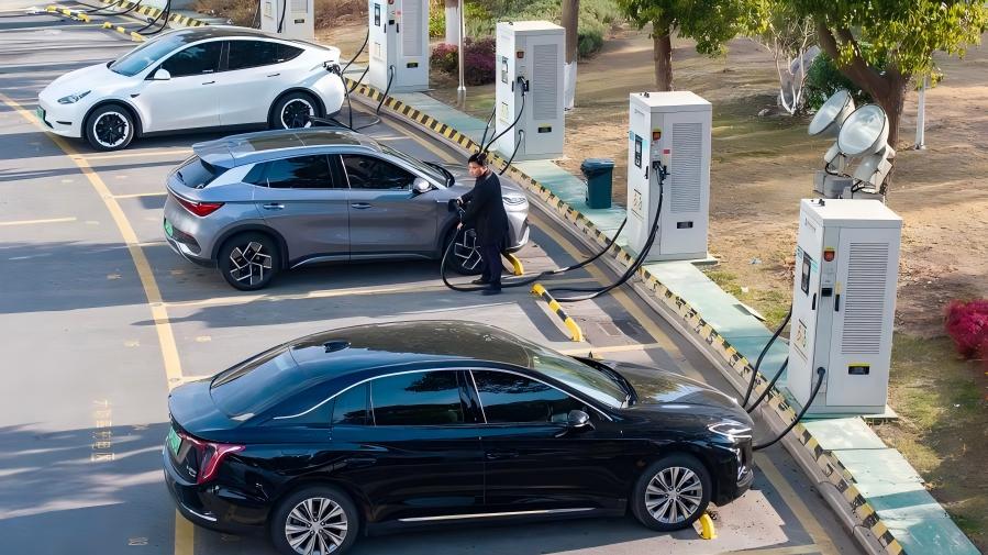 China's EV charging infrastructure exceeds 21 mln units