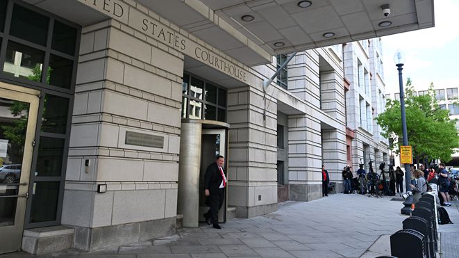 White House Correspondents' Association Dinner shooting suspect charged with attempted assassination