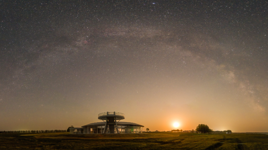 In pics: Milky Way and moon observed in China's Heilongjiang