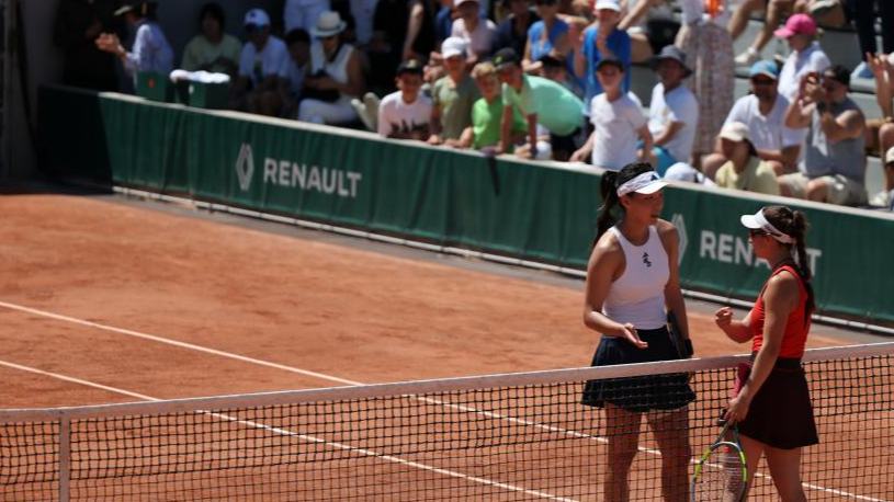 Women's singles 2nd round match at French Open tennis tournament