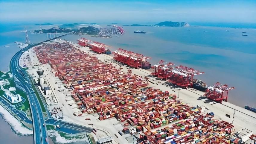 How Shanghai powers the world's fastest port operations?