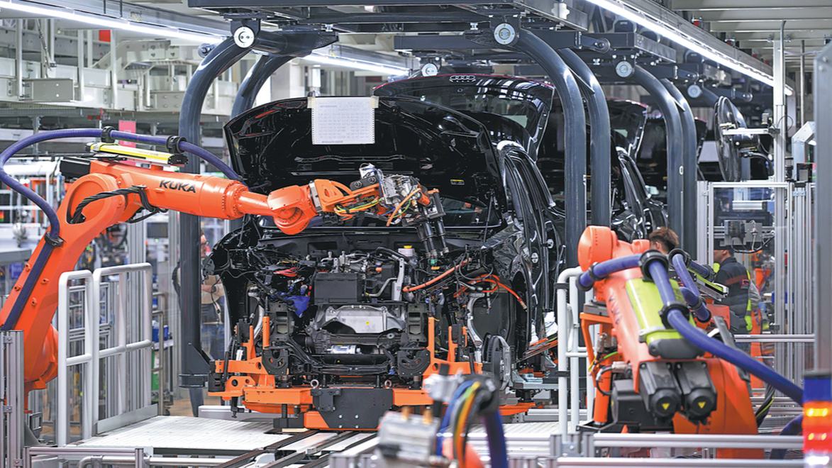 How institutional advantage, high-quality development drive industrial leap of China's auto industry