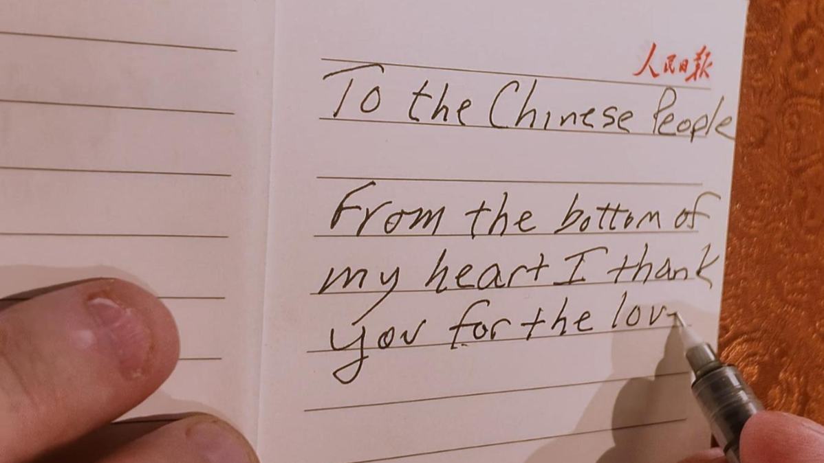 'This isn't goodbye': Retired U.S. teacher thanks China as he departs