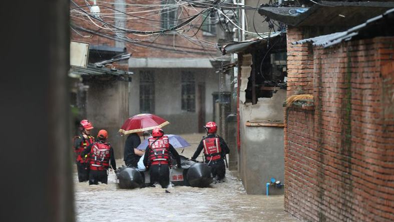 Rescue, relief efforts underway in typhoon-hit Minhou County, China's Fujian