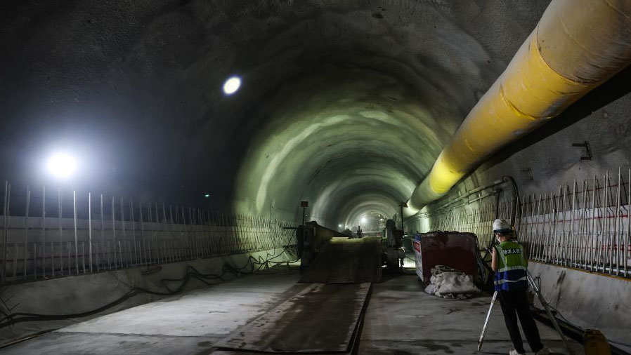 Land section of Jintang undersea tunnel achieves full breakthrough in E China's Zhejiang