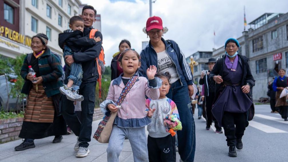 Mudslide-affected people return home in Gyirong Town, China's Xizang